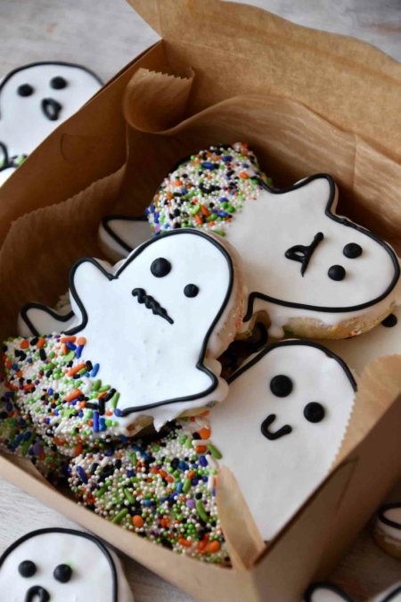 2023 Ghost Cutout Cookies