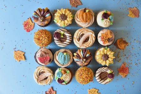 Thanksgiving Decorated Cupcakes