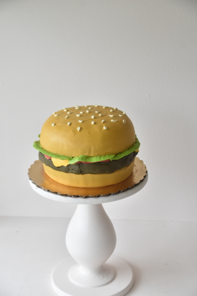 Mac Burger Cake